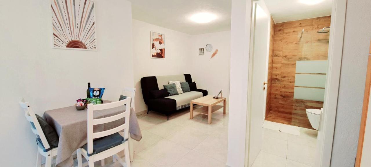 Apartment Ararita Krk Town Zewnętrze zdjęcie